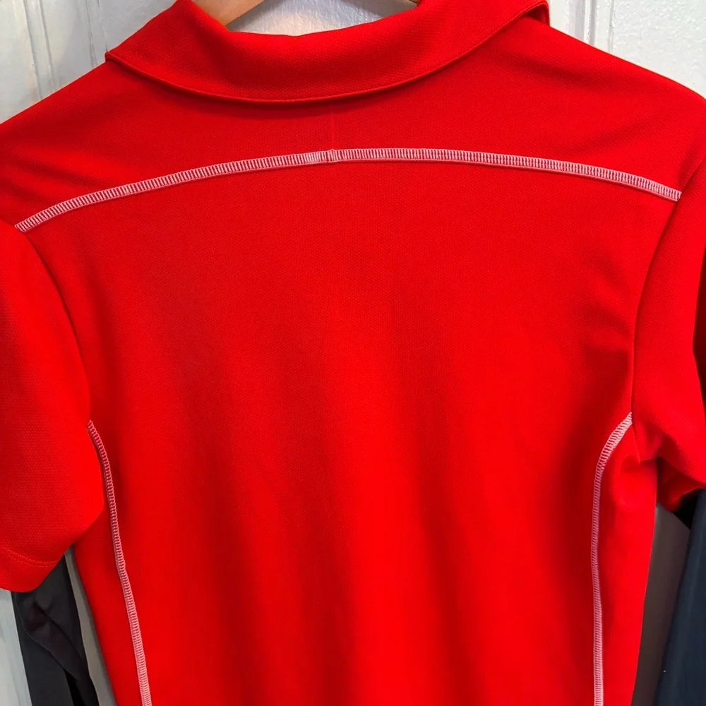 Nike women’s golf polo red with black sleeves slim fit